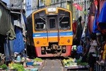 Floating Market Damnoen Saduak and Meklong Railway Market - Half Day Tour