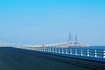 Independent Tour to Shanghai Donghai Bridge and Yangshan Port