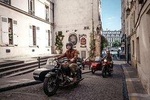 Classic Vintage Tour on Sidecar Motorcycle Ural: Best of Paris (1hour)