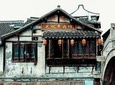 Private Shanghai Layover Tour to Xinchang Ancient Town with Lunch