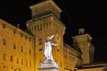 Ferrara Highlights Small Group Tour by Night