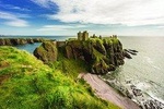 Dunnottar Castle and Royal Deeside Small-Group Tour from Aberdeen
