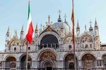 Private Venice Essentials Tour: San Marco Square & Gondola Ride