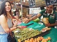 Local French market & Picnic tour