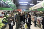 Private Wet Market Visit with Cooking Class in Shanghai