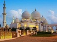 Abu Dhabi Sheikh Zayed Mosque Half-Day Tour from Dubai