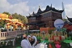2-Day Unlimited Shanghai City and Zhujiajiao Private Tour with Shopping or Spa