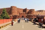 2 day trip to Agra from Pune without air tickets