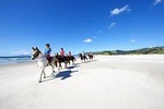 Private Tour: Beach Horse Riding, Wine Tasting & Art Trail
