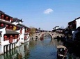 Private Shanghai Layover Tour to Qibao Water Town with Maglev Train Experience