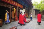 Xi'an Day Tour: Terra Cotta Warriors, City Wall and Taoist Chanting Temple
