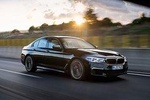 Private Transfer Milwaukee to Milwaukee Airport MKE in a Luxury Car