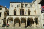 Medieval Dubrovnik Walking Tour by Vidokrug