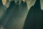 Daxu Ancient Town & Li River Bamboo boat &Xianggong Hill & Yangshuo Private tour