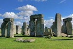 Stonehenge Half-Day personalised tour from Bath for 2-8 adventurers