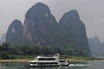 Full-Day Guilin Li-River Cruise and Yangshuo Liusanjie Show Private Day Tour