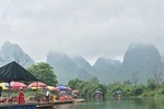 Private Tour: Day Trip to Yangshuo from Guangzhou by Round-way Bullet Train
