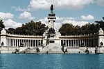 Skip-the-line Palacio Real de Madrid & The Old City Tour - Semi-Private 8ppl Max