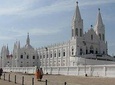 Tour of Basilica of Our Lady of Good Health in Velankanni from Thanjavur