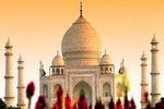 Private Mathura and Vrindaban Day Tour with Taj Mahal Sunset