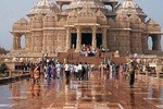 DELHI TEMPLE TOUR IN A PRIVATE VEHICLE