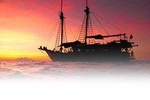 Private tour 4 days 3 nights Komodo on boat, waterfall and Rangko cave 
