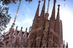 Sagrada Familia: Fast Track Guided Tour with Tower Access