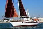 Tagus River - Private Tour on Vintage Sailboat