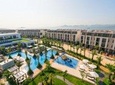Halong Bay 2 days 1 night transfer limousine sleep on 5 star Royal Lotus Resort and Villa