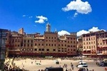 Siena, San Gimignano and Chianti Wine full-day from Viareggio
