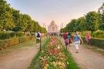 2-Day Agra and Taj Mahal Tour from Mumbai by Round Trip Flights