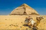 Private Day Tour to Memphis and Dahshur with Egyptian Lunch from Cairo