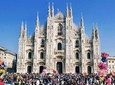 Skip the Line: Milan Duomo and Rooftop Tour for Kids and Families
