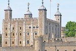 Private Guided Tour of the Tower of London for kids and families