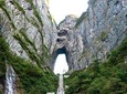 All-inclusive 3 Days Private Zhangjiajie Tour Includes Mt.Tianmen & Evening Show
