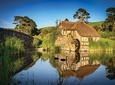 Rotorua to Auckland via Hobbiton Movie Set and Waitomo Caves OneWay Private Tour