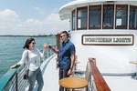 1.5-hour Historical New England Harbor Cruise