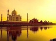 Private Taj Mahal Sunrise and Agra Tour With Fatehpur Sikri