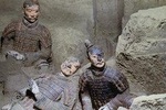 Small Group Tour To Terracotta Warriors&City Wall and Muslim Quarter