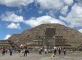 Private Tour: Pyramids of Teotihuacan, Tlatelolco & Basílic of Guadalupe