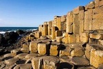 Belfast, Giant's Causeway and Dunluce Castle with Spanish Speaking Guide
