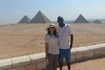Private 8-Hour Tour to Giza Pyramids and Egyptian Museum from Cairo