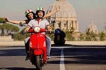 Vespa Panoramic Tour in Rome