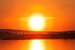 Lakeside Midnight Sun & Sauna Experience