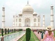 Luxury Tour : Same Day Agra Trip by Luxury Car