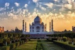 Full Day Taj Mahal & Agra Tour by Car from Delhi 