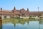 Seville PRIVATE Transfer from Lisbon with 1 Optional stop in Évora