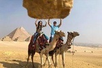 Cairo layover to Giza pyramids and Islamic old Cairo