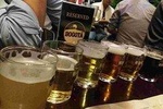 Shared Pub Night Crawl Tour in La Candelaria Bogotá