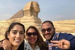 Giza pyramids, sphinx and valley temple tour